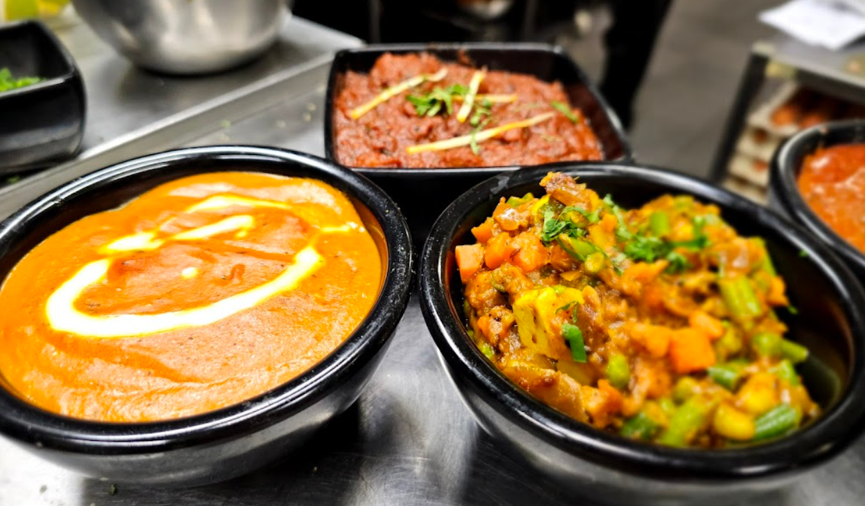 holi-indian-restaurant-amsterdam-dishes
